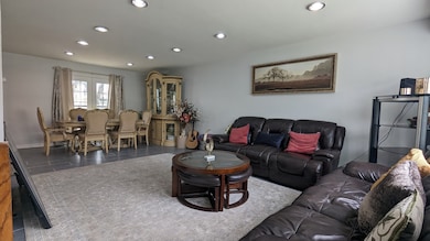 6045 N Mozart St, Chicago, IL 60659 - photo 6