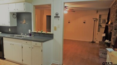 3333 Lynnwood Dr, Tyler, TX 75701 - photo 4