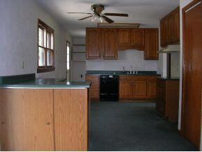 619 Floyd Ave, Versailles, IN 47042 - photo 2