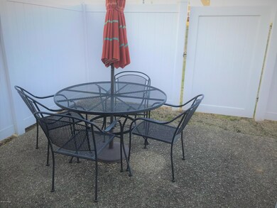 8114 Arbor Meadow Way unit 26, Louisville, KY 40228 - photo 6