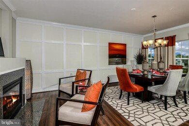 43493 Town Gate Square, Chantilly, VA 20152 - photo 5