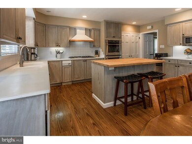 270 Springhouse Ln, Moorestown, NJ 08057 - photo 5