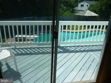 1015 Country Club Dr NE, Vienna, VA 22180 - photo 7