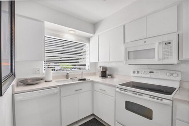 4660 Ocean Blvd unit N1, Sarasota, FL 34242 - photo 6