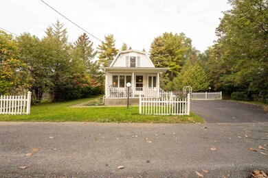 2 Clinton St, Rensselaer, NY 12144 - photo 2