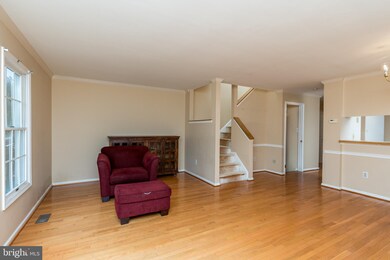 9385 Breamore Ct, Laurel, MD 20723 - photo 7