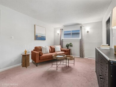 2310 35th St, Des Moines, IA 50310 - photo 5