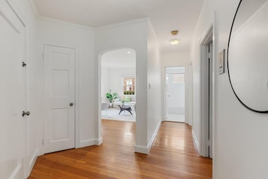 5 Garden Ct unit 2, Cambridge, MA 02138 - photo 5