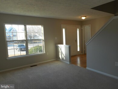 7406 Acacia Ct, Clinton, MD 20735 - photo 2