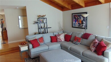 5133 Medina Rd, Woodland Hills, CA 91364 - photo 5