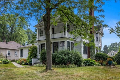 270 S 4th St, Lewiston, NY 14092 - photo 2