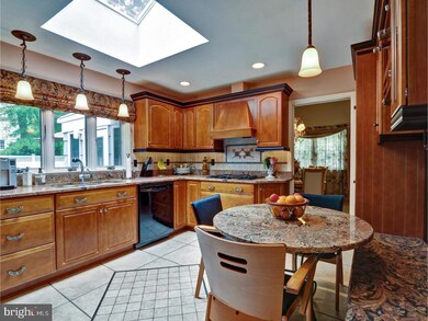 205 Cadwalader Dr, Trenton, NJ 08618 - photo 7