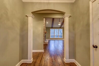 113 White Pine Ct, Frankfort, KY 40601 - photo 4