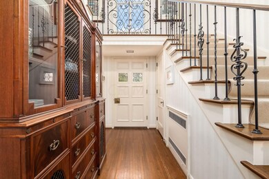 Entry/Foyer