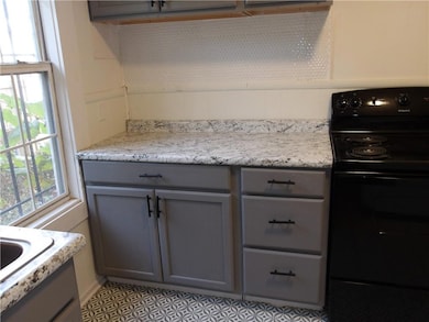 1706 Lomeroy St, Mobile, AL 36604 - photo 4