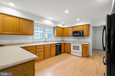 880 Chinquapin Crest Dr, Harwood, MD 20776 - photo 7