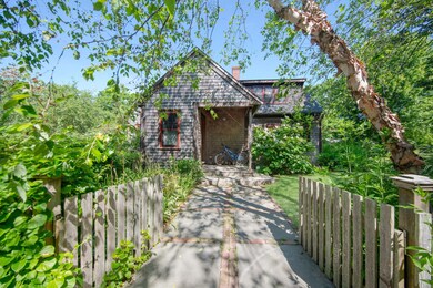 10 Crow Hollow Rd, Vineyard Haven, MA 02568 - photo 5