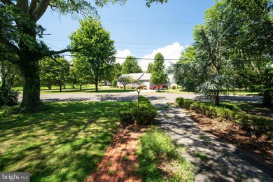 90 S Locust Ave, Salem, NJ 08079 - photo 4