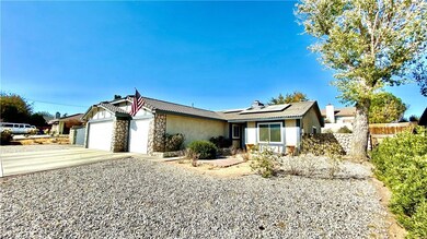 17132 Forest Hills Dr, Victorville, CA 92395 - photo 5