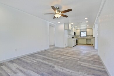 729 N York Ave, Denison, TX 75020 - photo 6