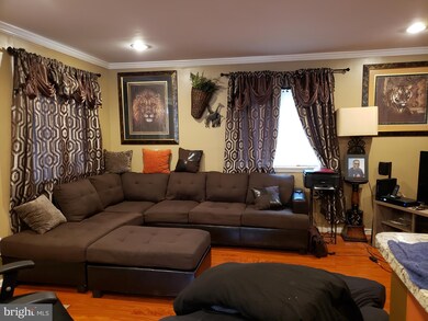 810 Clovis Ave, Capitol Heights, MD 20743 - photo 2