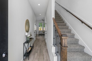 6606 England St unit B, Houston, TX 77021 - photo 4