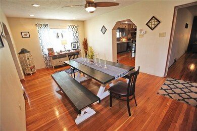 900 Hancock Ave, Vandergrift, PA 15690 - photo 3