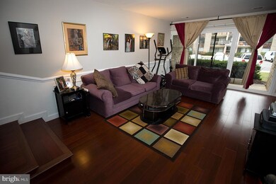 437 Christopher Ave unit 11, Gaithersburg, MD 20879 - photo 3