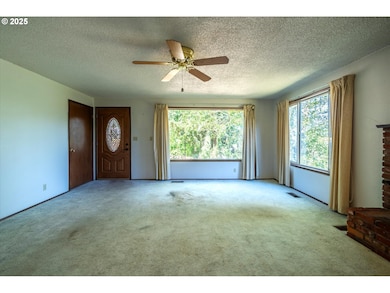 93778 Bay Park Ln, Coos Bay, OR 97420 - photo 6