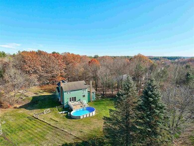 98 Scobie Pond Rd, Derry, NH 03038 - photo 4