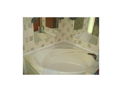 715 E East N, West Unity, OH 43570 - photo 4