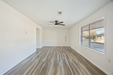 3304 Bluefield Dr, Pasadena, TX 77503 - photo 4