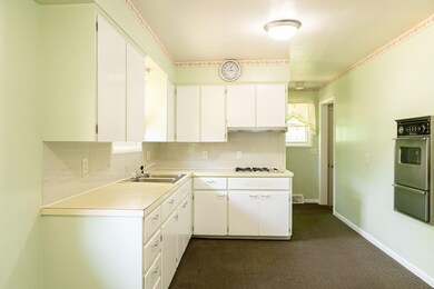 1618 Vanderbilt Ave, Portage, MI 49024 - photo 6