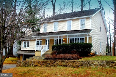 11605 Flints Grove Ln, North Potomac, MD 20878 - photo 2