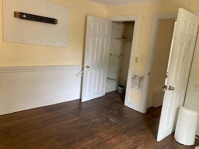 23 Ashuelot St unit 2, Winchester, NH 03470 - photo 5