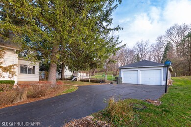 301 N River Rd, Algonquin, IL 60102 - photo 3