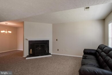 14015A Grumble Jones Ct, Centreville, VA 20121 - photo 7