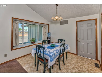 3816 19th Ave, Forest Grove, OR 97116 - photo 6