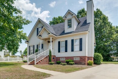 003-1013SandbergLn-RocktMount-NC-27803-s