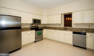 11811 Sherbourne Dr, Lutherville Timonium, MD 21093 - photo 3