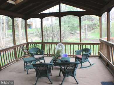 15257 Surrey House Way, Centreville, VA 20120 - photo 5