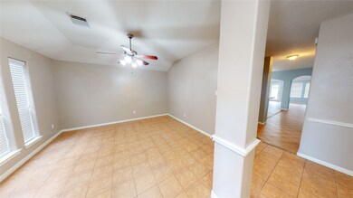 209 Midtown Park Dr, Alvin, TX 77511 - photo 5