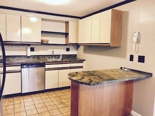 158 Indian Rock Rd, Merrimack, NH 03054 - photo 3