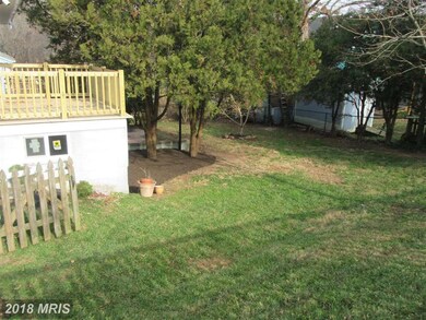 5601 Haddon Dr, Lanham, MD 20706 - photo 5