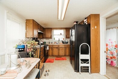 2237WWalnut-9