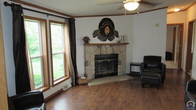 10445 SW 49th St, Topeka, KS 66610 - photo 3