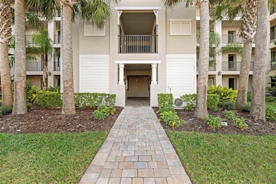 18114 Gawthrop Dr unit 105, Lakewood Ranch, FL 34211 - photo 2