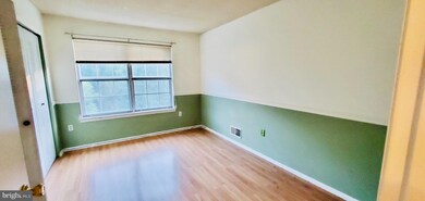 109 Rachel Ct, Franklin Park, NJ 08823 - photo 5