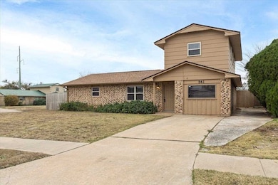 341 SW 71st St, Lawton, OK 73505 - photo 2