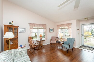 138 Emerald Dr, Harrisonburg, VA 22801 - photo 3